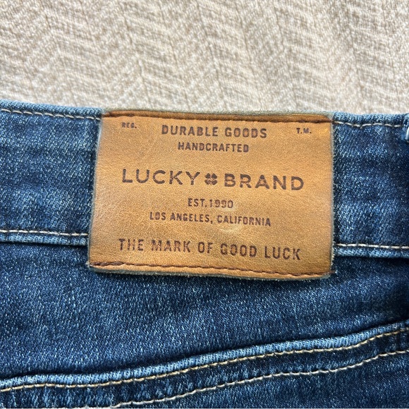 Lucky Brand Ava Skinny Dark Wash Blue Denim Jeans Raw Hem 8/29 - Picture 2 of 5